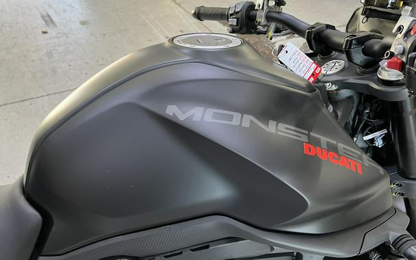 2026 Ducati MONSTER 937 DARK STEALTH
