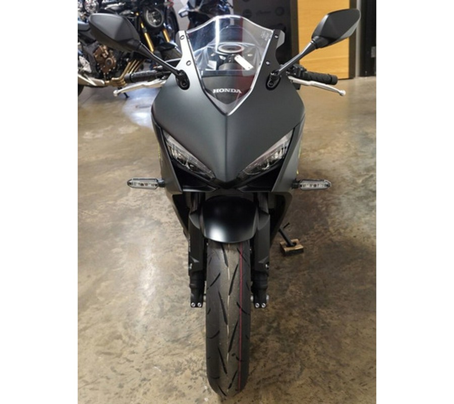 2026 Honda CBR650R E-Clutch E-Clutch