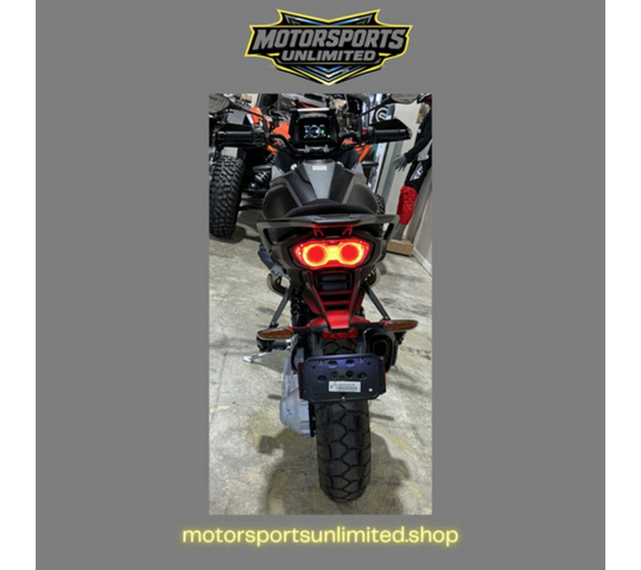 2025 MOTO GUZZI Stelvio