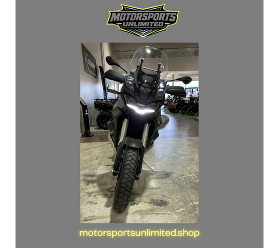2025 MOTO GUZZI Stelvio