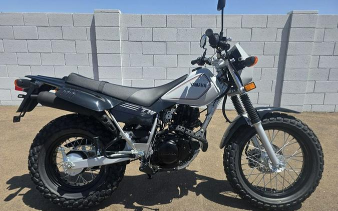 2027 Yamaha TW 200