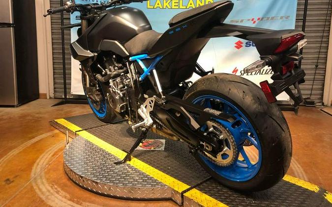 2024 Suzuki GSX-8S