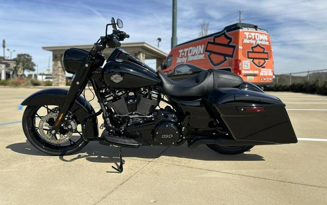 2024 Harley-Davidson® FLHRXS - Road King® Special