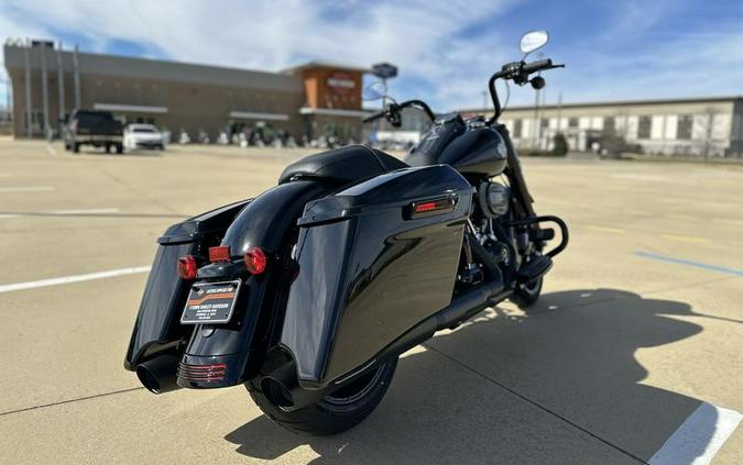 2024 Harley-Davidson® FLHRXS - Road King® Special