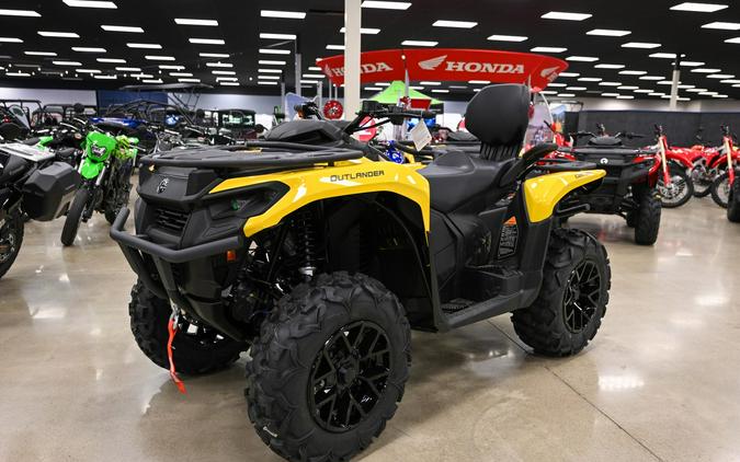 2024 Can-Am OUTLANDER MAX XT 700