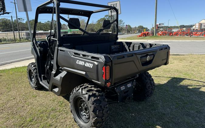 2026 Can-Am Defender HD7