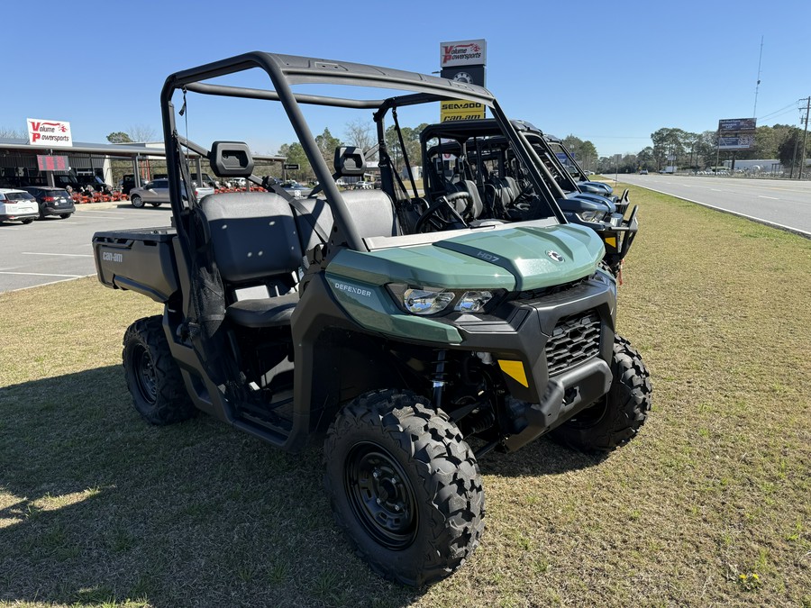 2026 Can-Am Defender HD7