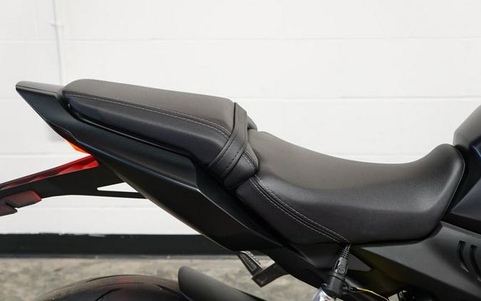 2026 Honda CB650R E-Clutch