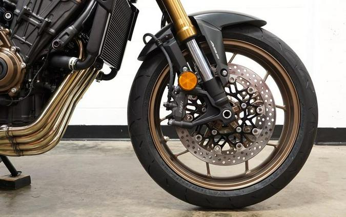 2026 Honda® CB650R E-Clutch
