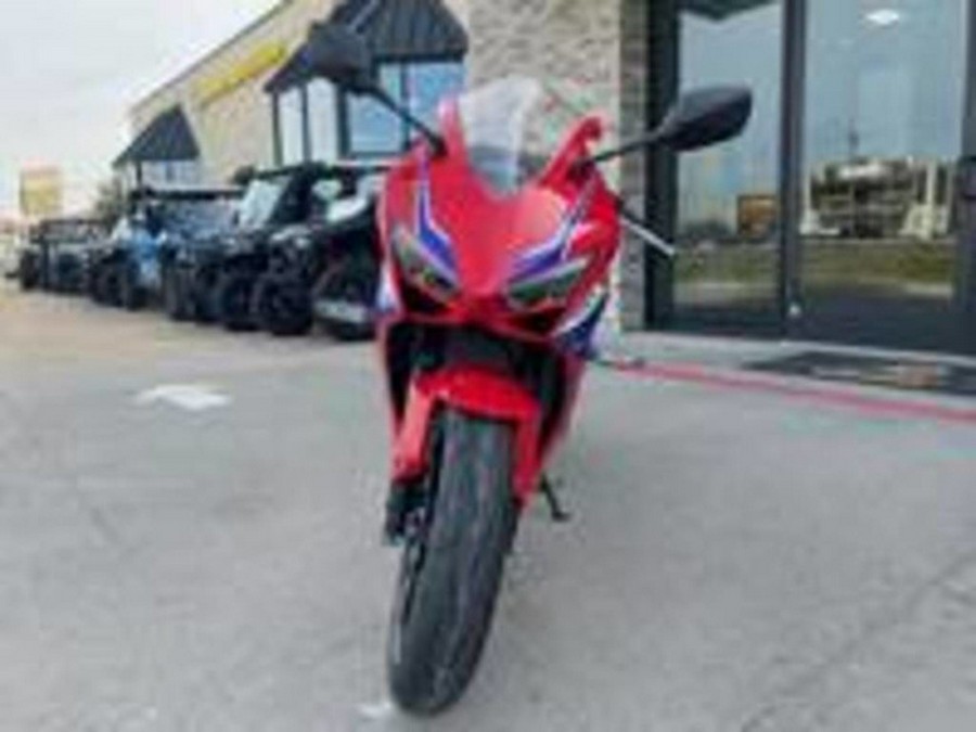 2026 Honda CBR650RACT