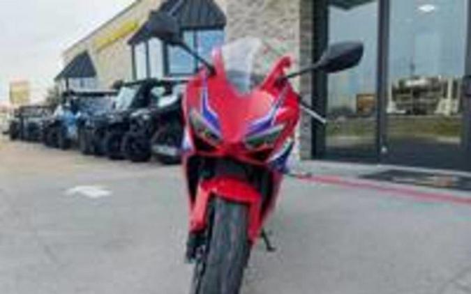 2026 Honda CBR650RACT