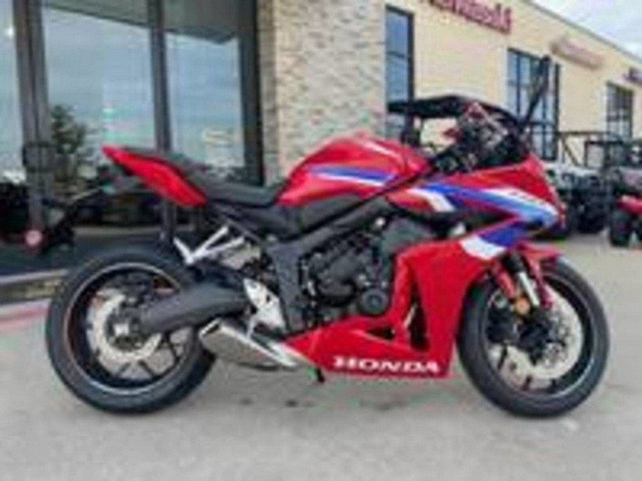 2026 Honda CBR650RACT