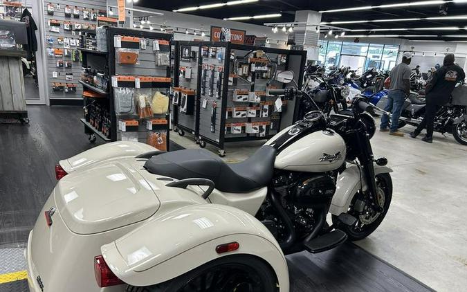 2023 Harley-Davidson® Trike Freewheeler®