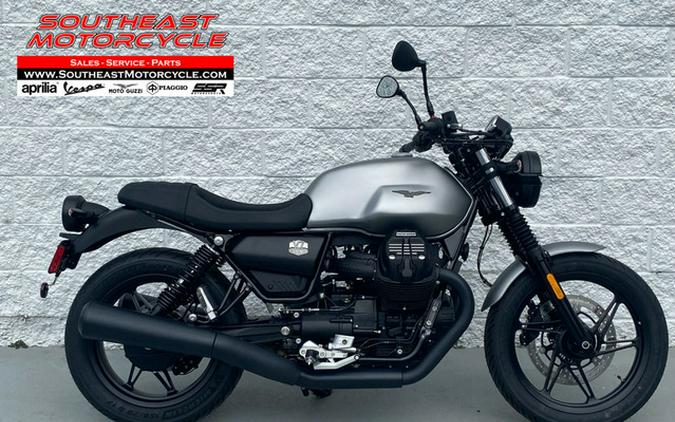 2023 Moto Guzzi V7 Stone Special Edition First Look