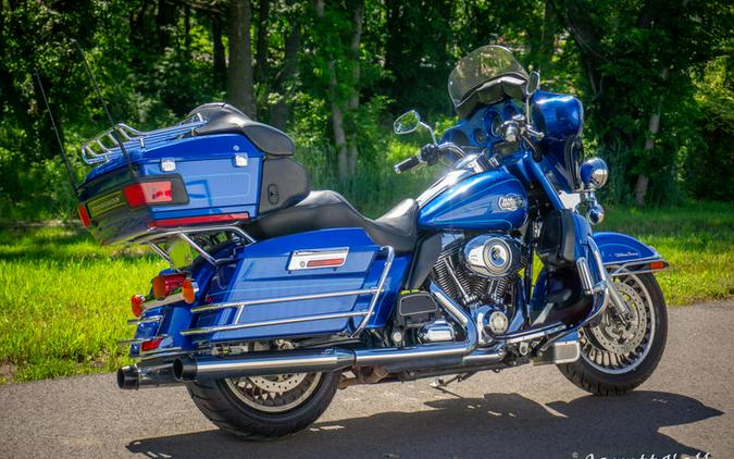 2009 Harley-Davidson® FLHTCU - Ultra Classic® Electra Glide®