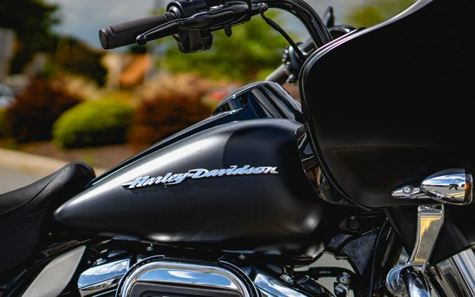FLTRXS 2017 Road Glide® Special