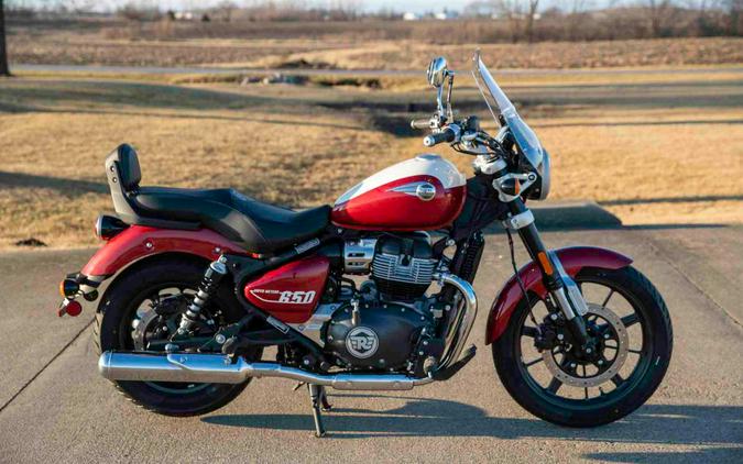 2024 Royal Enfield Super Meteor 650 Review [17 Fast Facts]