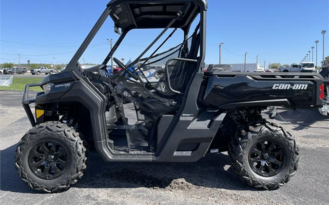 2023 Can-Am Defender XT HD9