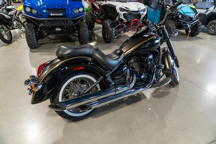 2023 Kawasaki Vulcan® 900 Classic