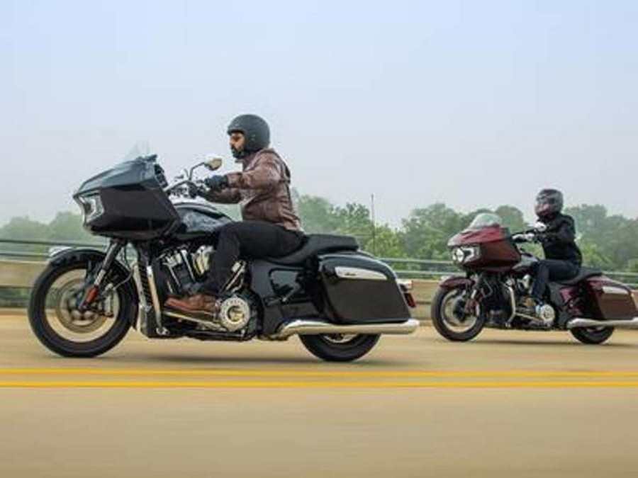 2023 Indian Motorcycle® Challenger® Limited Black Metallic