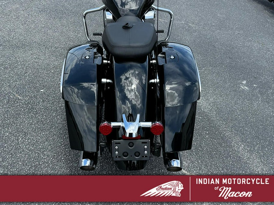 2023 Indian Motorcycle® Challenger® Limited Black Metallic