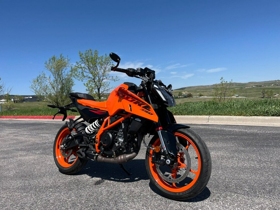 2024 KTM 390 Duke