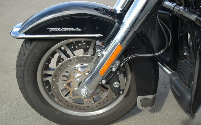 2020 FLHTCUTG Vivid Black