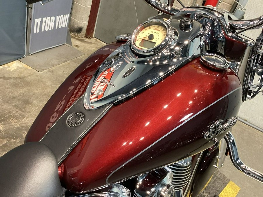 2021 Indian Motorcycle® Springfield® Maroon Metallic/Crimson Metallic