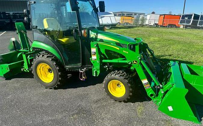 2022 John Deere 2025R Cab