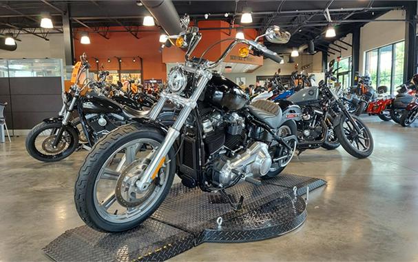 2022 Harley-Davidson Softail Standard