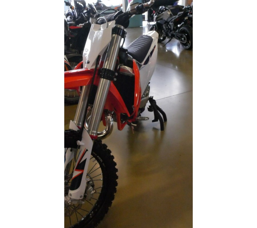 2023 KTM SX 125