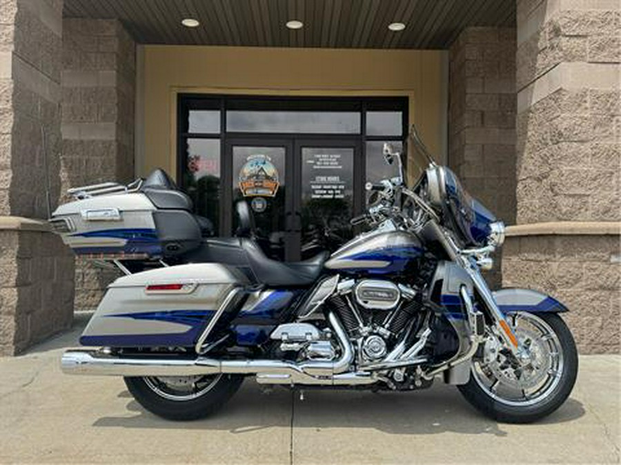 2017 Harley-Davidson CVO™ Limited