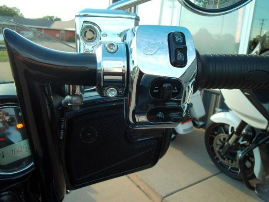 2020 Indian Motorcycle® CHIEFTAIN LIMITED