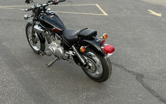 2026 Yamaha XV250T1B