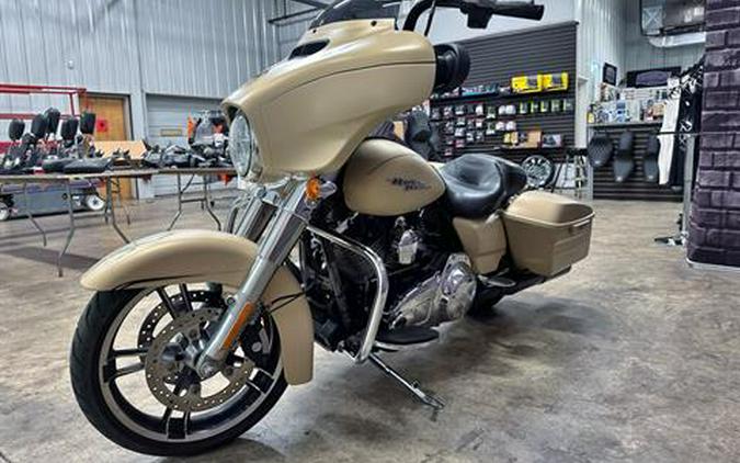 2014 Harley-Davidson Street Glide® Special