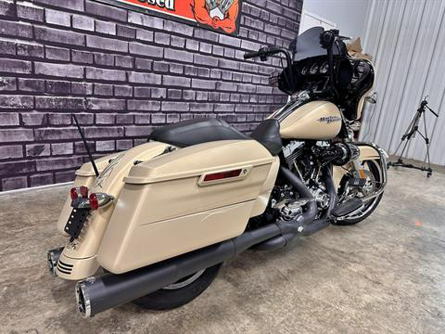 2014 Harley-Davidson Street Glide® Special