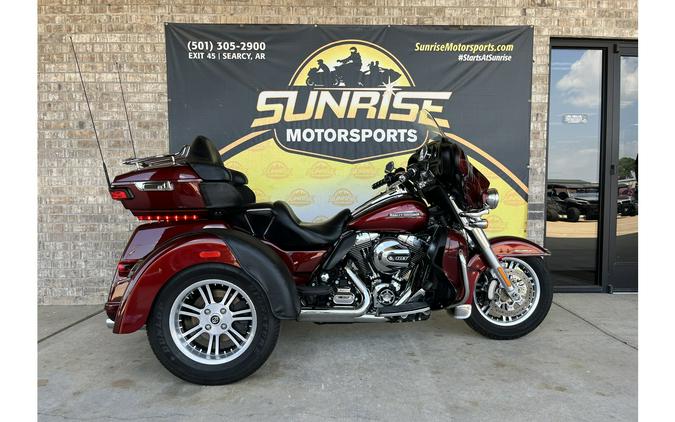 2016 Harley-Davidson® FLHTCUTG Tri Glide® Ultra