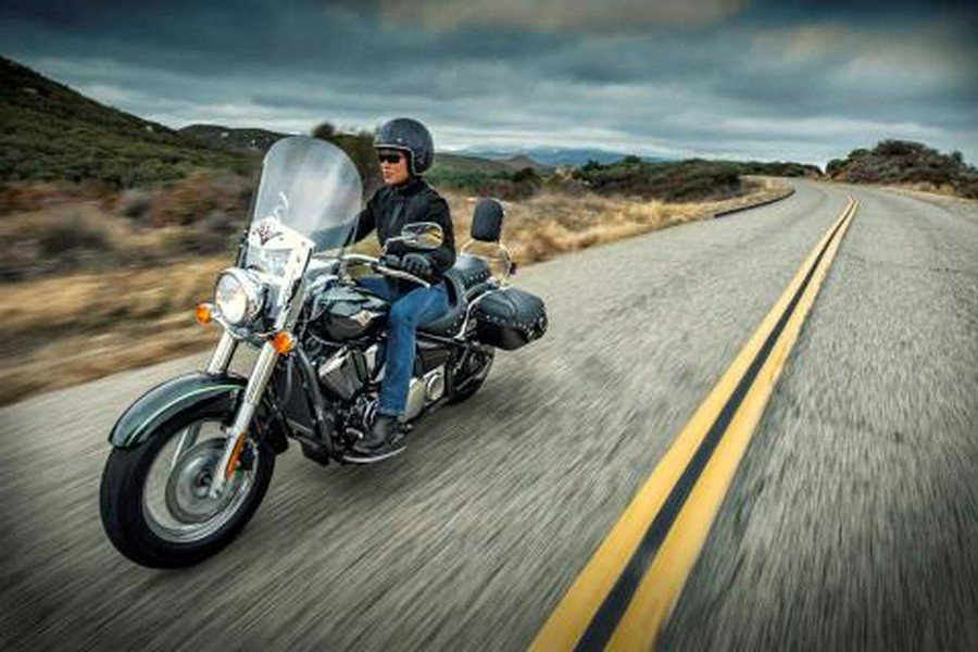 2015 Kawasaki Vulcan® 900 Classic LT