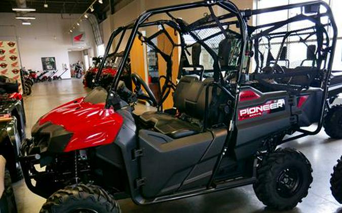 2024 Honda Pioneer 700-4