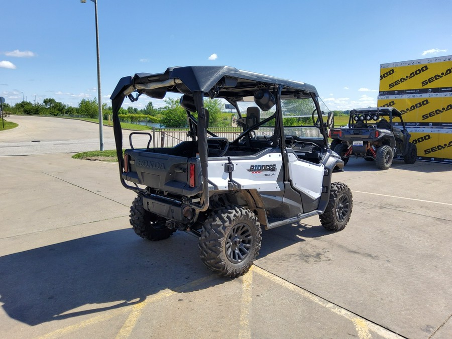 2021 Honda Pioneer 1000-5 Deluxe