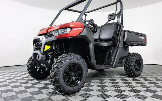 2024 Can-Am® Defender DPS HD10 Fiery Red