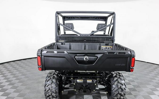 2024 Can-Am® Defender DPS HD10 Fiery Red