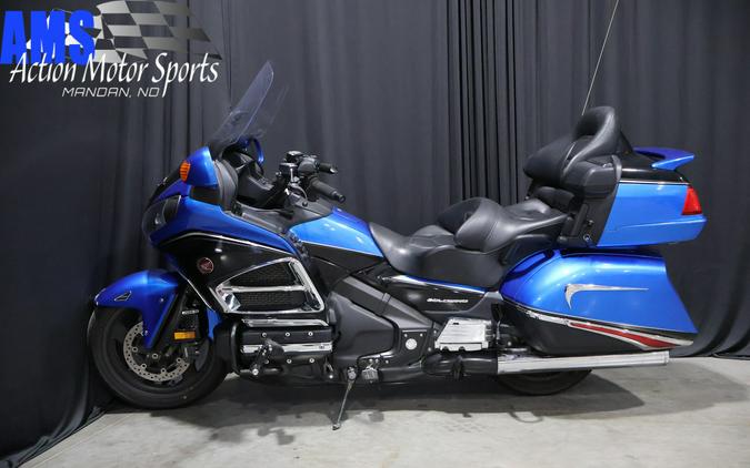 2017 Gold Wing Audio Comfort Navi XM ABS - Honda