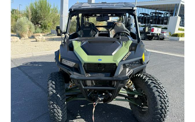2022 2022 Polaris General XP 4 Deluxe Ride Command - Polaris