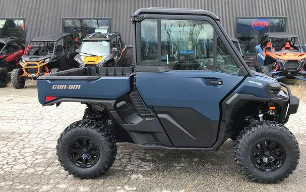 2026 Can-Am® Defender XT CAB HD11