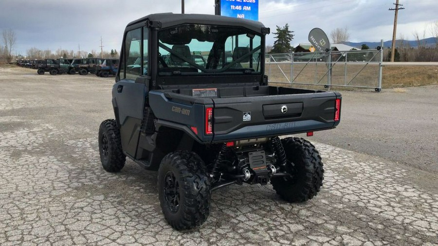 2026 Can-Am® Defender XT CAB HD11