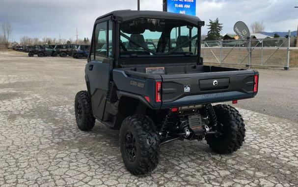 2026 Can-Am® Defender XT CAB HD11