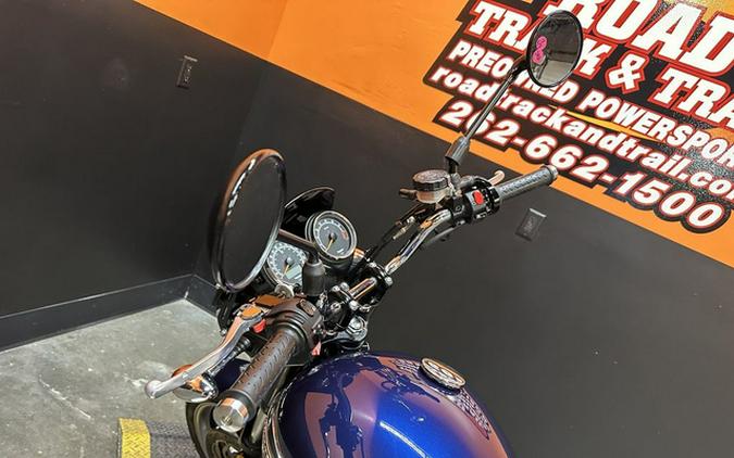 2012 Triumph Bonneville SE Two-Tones