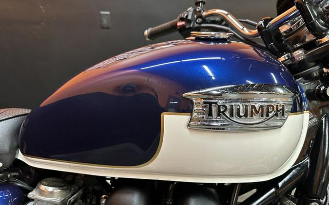 2012 Triumph Bonneville SE Two-Tones