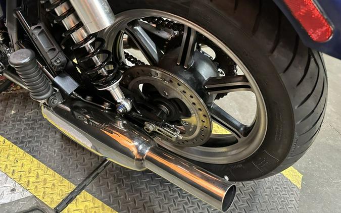 2012 Triumph Bonneville SE Two-Tones